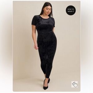 Torrid Full Length Crushed Velvet Short Sleeve‎ Catsuit Size 1X